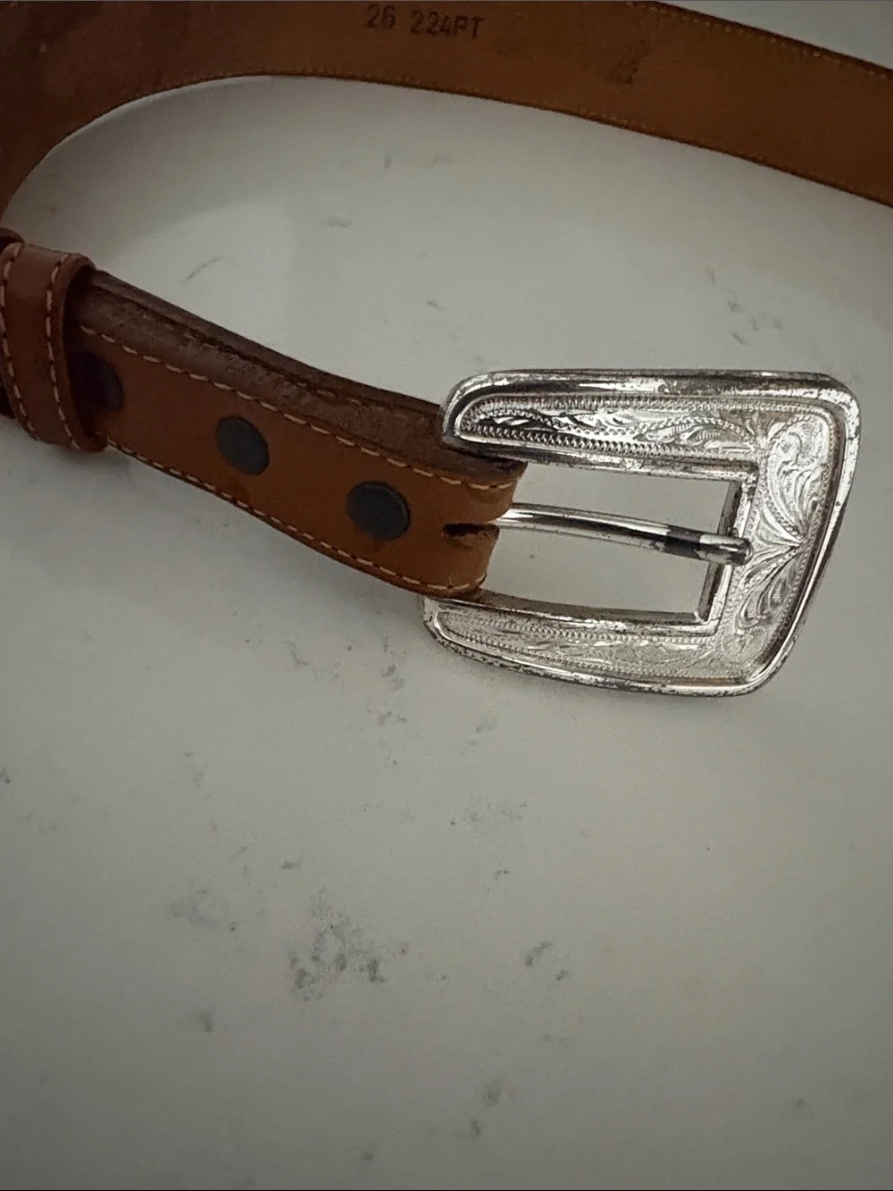 Women’s Vintage Justin Boots Brown Leather Belt with Silver Buckle (26)